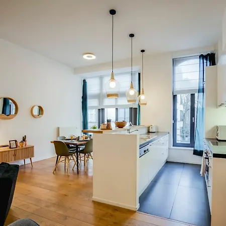 Inn Sweet - Livourne Ii 3*